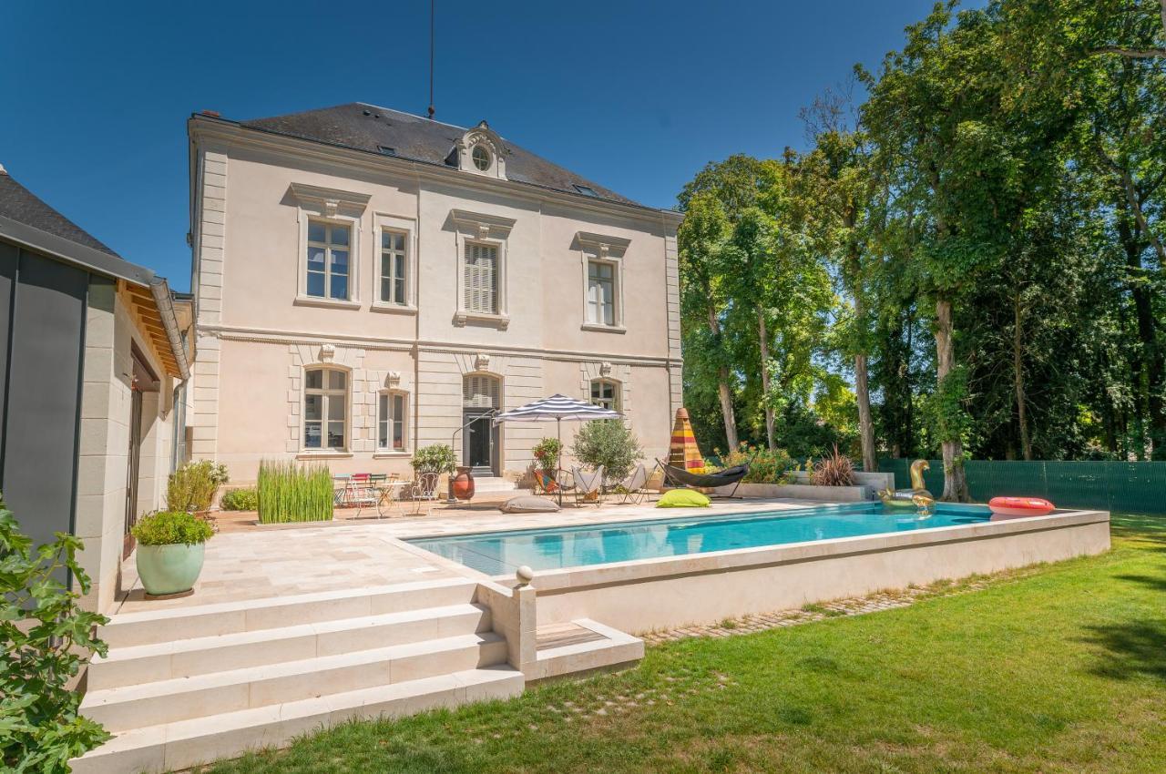 Appartement Du Chateau De La Caillerie Avoine Exterior foto